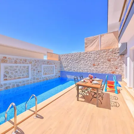 Villa Onay 2 *